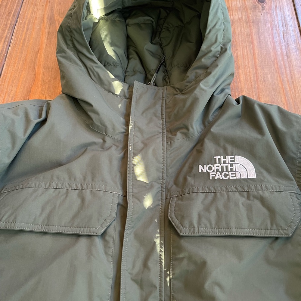 NORTH FACE DRYVENT 550 DOWN MCMURDO JACKET NWOT MILITARY GREEN PTP 28 NEVER WORN